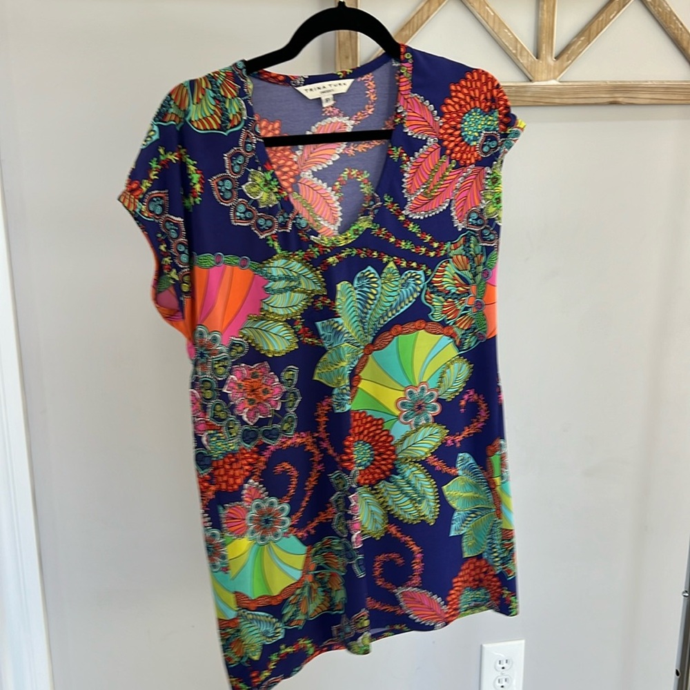 Fun Trina Turk printed swimsuit coverup